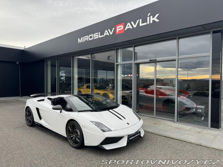 Lamborghini Gallardo PERFORMANTE SPYDER 2012