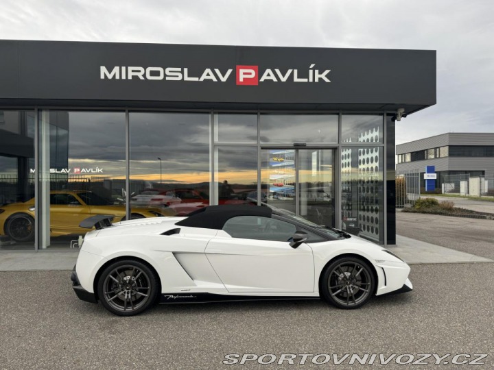 Lamborghini Gallardo PERFORMANTE SPYDER 2012