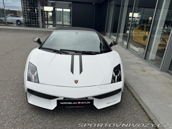 Lamborghini Gallardo PERFORMANTE SPYDER 2012