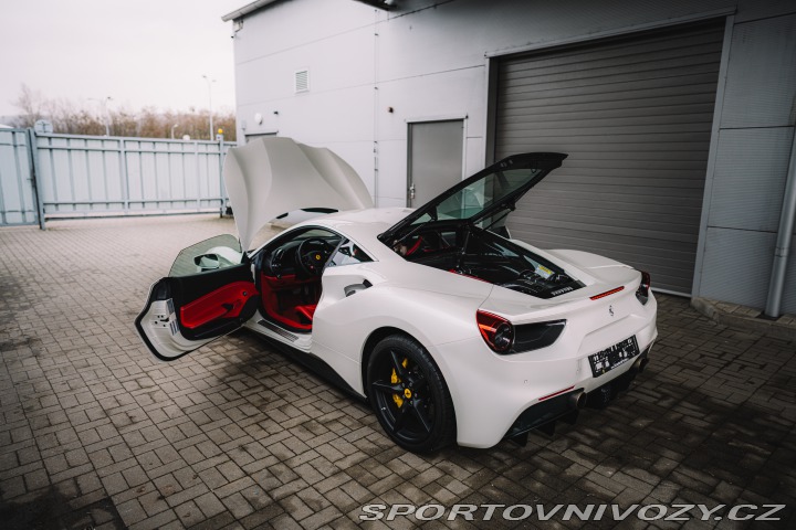 Ferrari 488 488GTB 2018