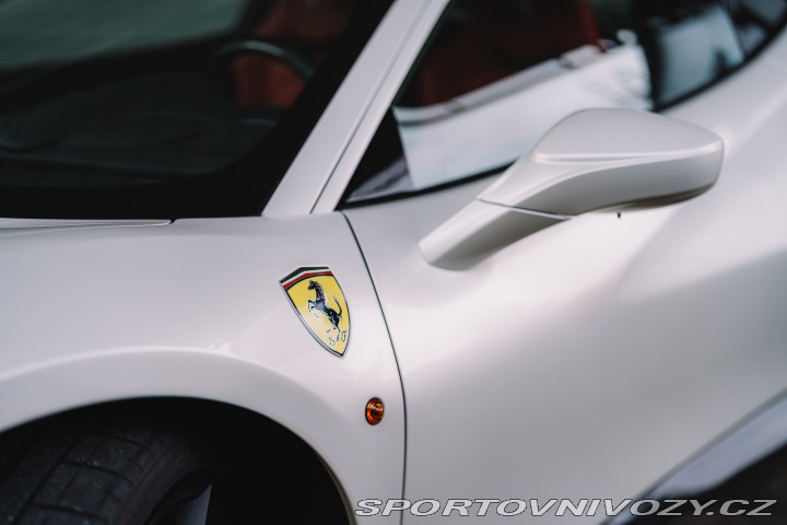 Ferrari 488 488GTB 2018