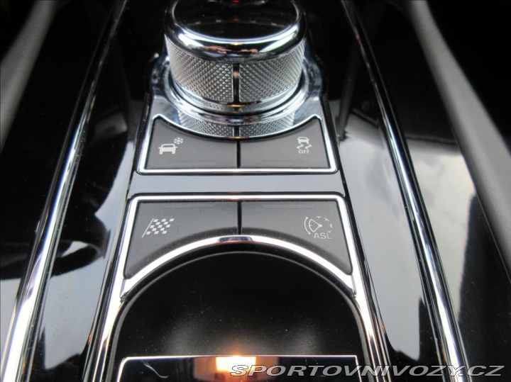 Jaguar XKR 5,0 S! 550HP,1.MAJ CZ,DPH 2011