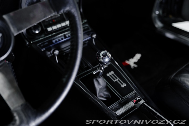 Chevrolet Corvette Big Bock, Manual, V ČR 1968