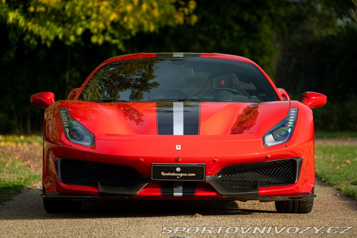 Ferrari 488 PISTA 2019