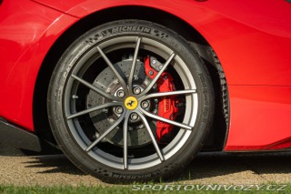 Ferrari 488 PISTA 2019