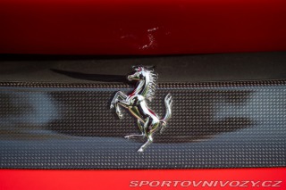 Ferrari 488 PISTA 2019