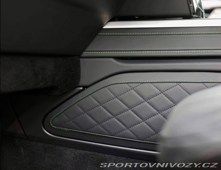 Mercedes-Benz Ostatní modely G trieda 63 AMG*4x4²*DesignoCarbo 2023