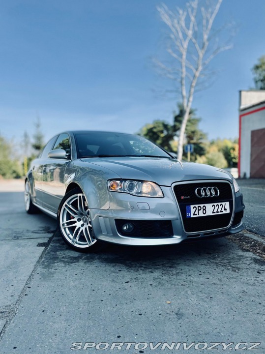 Audi RS4 b7 4.2Fsi 309kw Quattro 2006