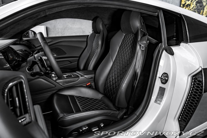 Audi R8 B&O/KARBON/PPF/ZÁRUKA 2020
