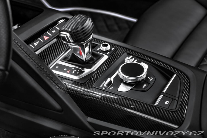 Audi R8 B&O/KARBON/PPF/ZÁRUKA 2020