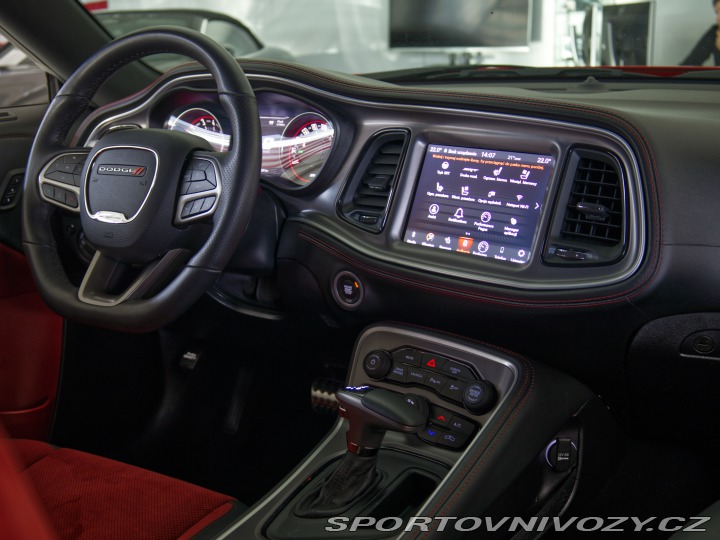 Dodge Challenger SRT Scat Pack widebody 2022