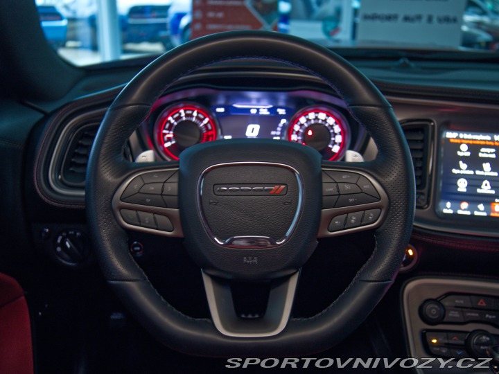 Dodge Challenger SRT Scat Pack widebody 2022