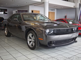 Dodge Challenger 3.6 SXT 2021