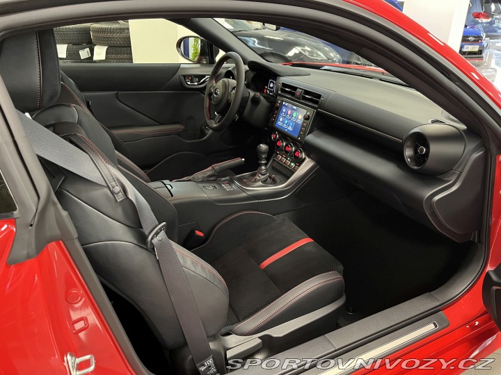 Subaru BRZ 2.4i Limited 6MT 2024