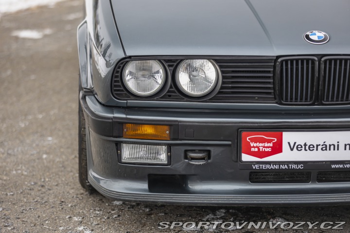 BMW 3 E30 325i M-technic 1 1987