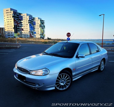 Ford Mondeo ST ST200