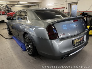 Chrysler Ostatní modely 300c SRT 2012