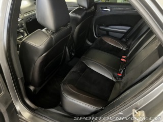 Chrysler Ostatní modely 300c SRT 2012