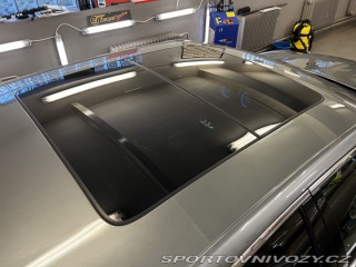 Chrysler Ostatní modely 300c SRT 2012