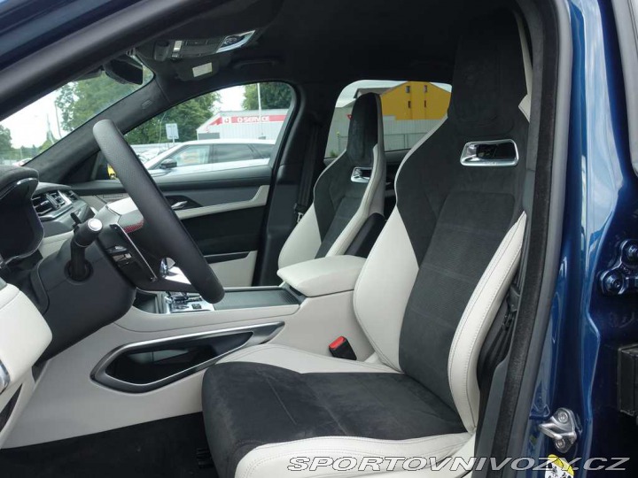 Jaguar F-Pace SVR P550 4x4 automat 2024