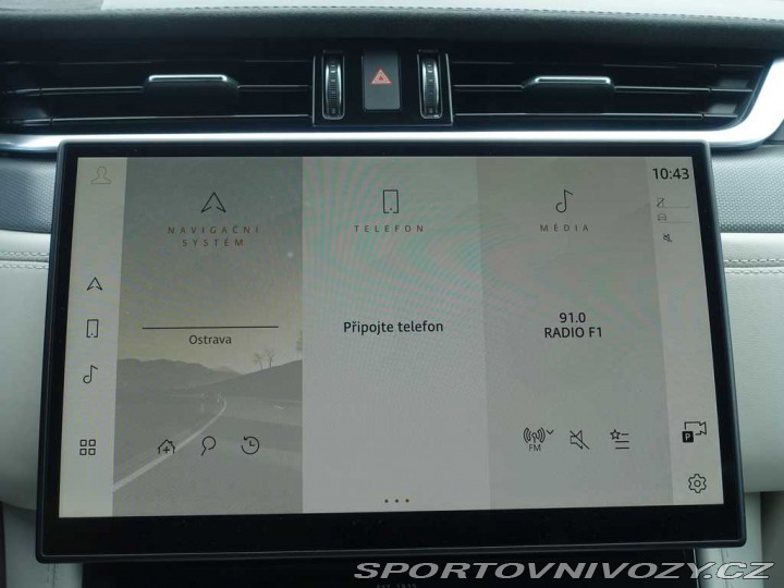 Jaguar F-Pace SVR P550 4x4 automat 2024
