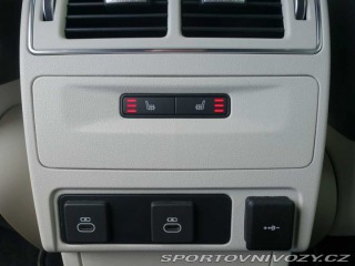 Jaguar F-Pace SVR P550 4x4 automat 2024