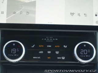 Jaguar F-Pace SVR P550 4x4 automat 2024