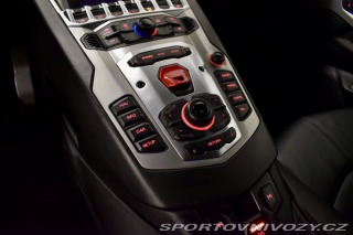Lamborghini Aventador LP700 6.5 V12 AWD 2012