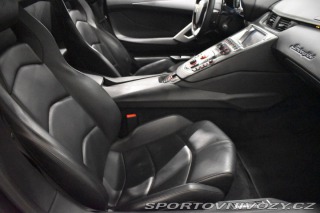 Lamborghini Aventador LP700 6.5 V12 AWD 2012