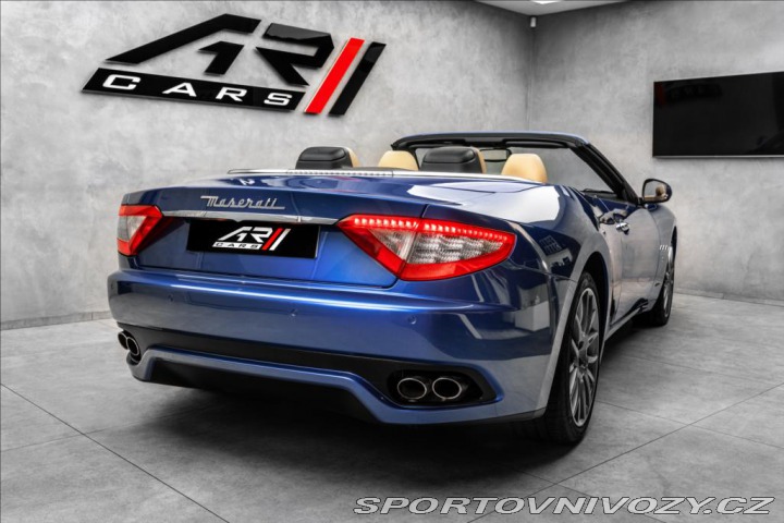 Maserati GranCabrio 4,7 V8, Automat OV,Pa 2015