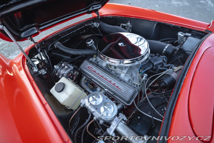 Chevrolet Corvette C1 283 cu in (4.6 L) 1957