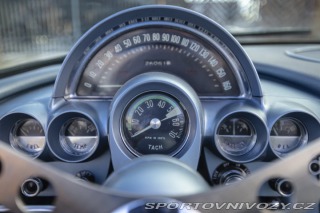 Chevrolet Corvette C1 283 cu in (4.6 L) 1960