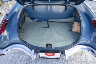 Chevrolet Corvette C1 283 cu in (4.6 L) 1960