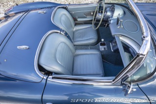 Chevrolet Corvette C1 283 cu in (4.6 L) 1960