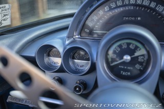 Chevrolet Corvette C1 283 cu in (4.6 L) 1960
