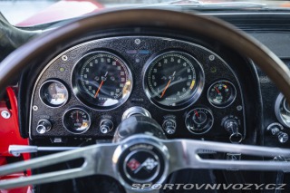 Chevrolet Corvette C2 327 cu in (5.4 L) 1964