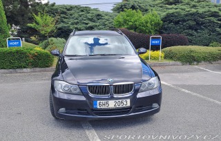 BMW 3 330i