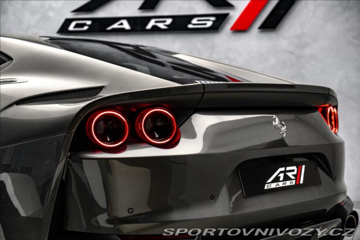 Ferrari 812 Superfast V12 OV,RU 2018