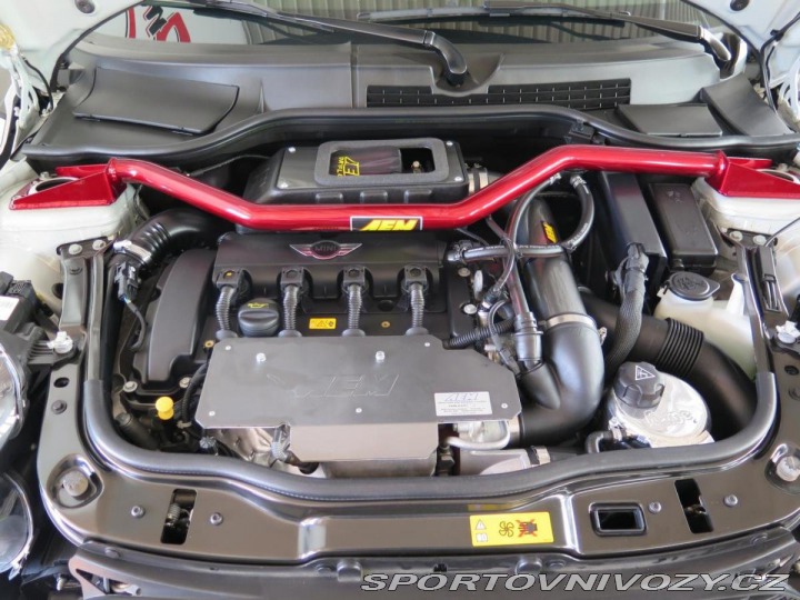 Mini Cooper 1.6 JOHN WORKS COUPE 2011
