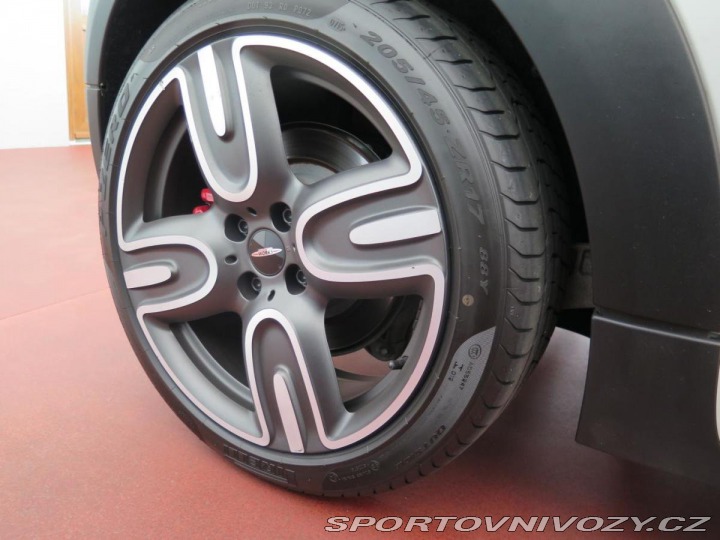 Mini Cooper 1.6 JOHN WORKS COUPE 2011