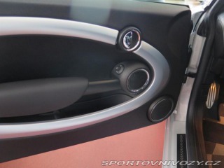 Mini Cooper 1.6 JOHN WORKS COUPE 2011