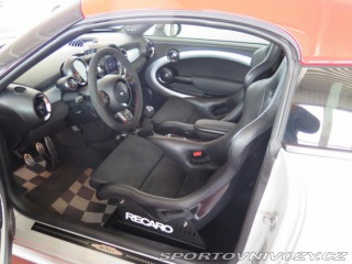 Mini Cooper 1.6 JOHN WORKS COUPE 2011