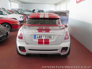 Mini Cooper 1.6 JOHN WORKS COUPE 2011