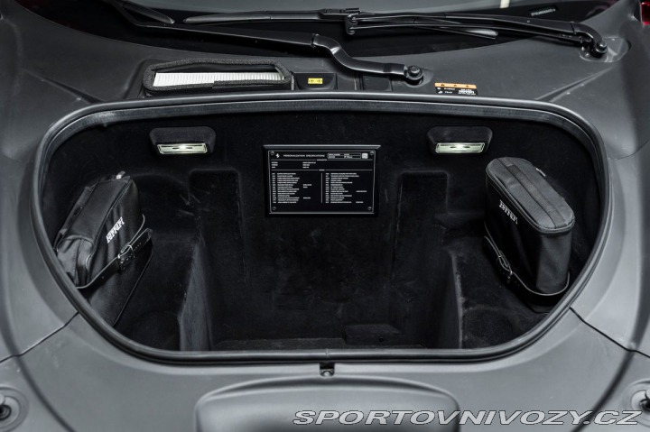 Ferrari Ostatní modely Tributo/Lift/Kamera/Carbo 1800