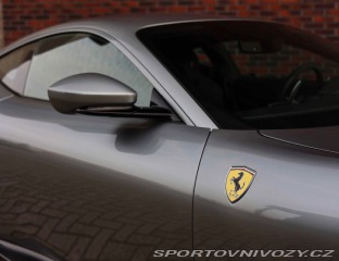 Ferrari Roma 3.9 T V8 DCT*Kamera*PDC* 2021