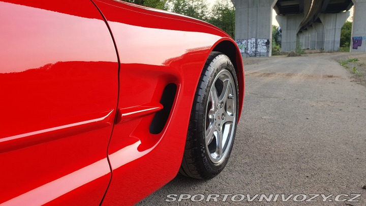 Chevrolet Corvette C5, Targa FACELIFT 2004