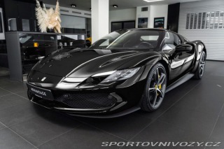 Ferrari 296 GTB Nero / Skladem 2024