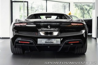 Ferrari 296 GTB Nero / Skladem 2024