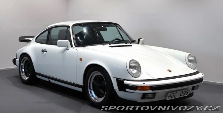 Porsche 911 Carrera 1986