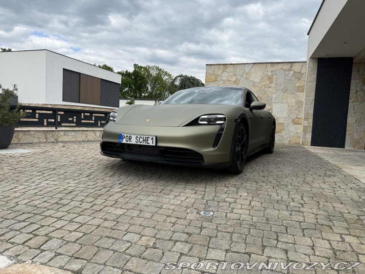 Porsche Taycan Cross Turismo 4S Plus 2021